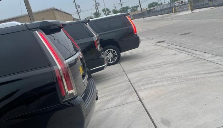 Luxury Limousine in Chicago