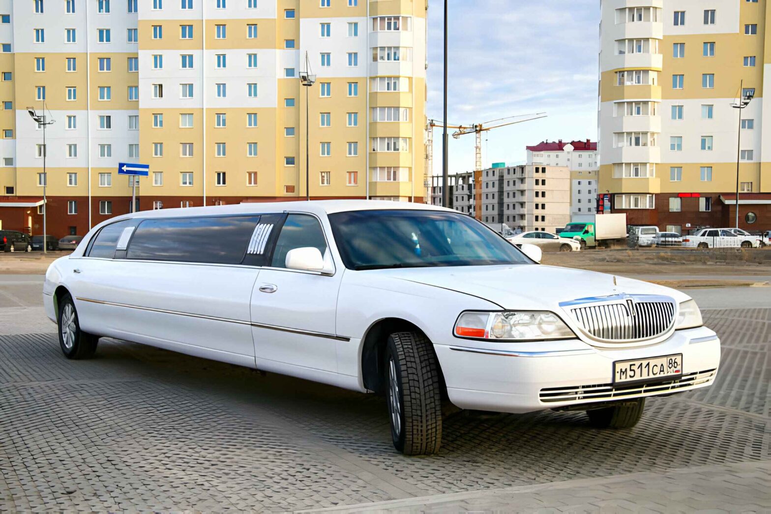Limo Car Service in Chicago - Ultimate Luxury Travel